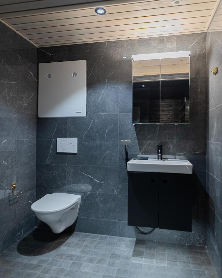 Royal Roi Apartment *