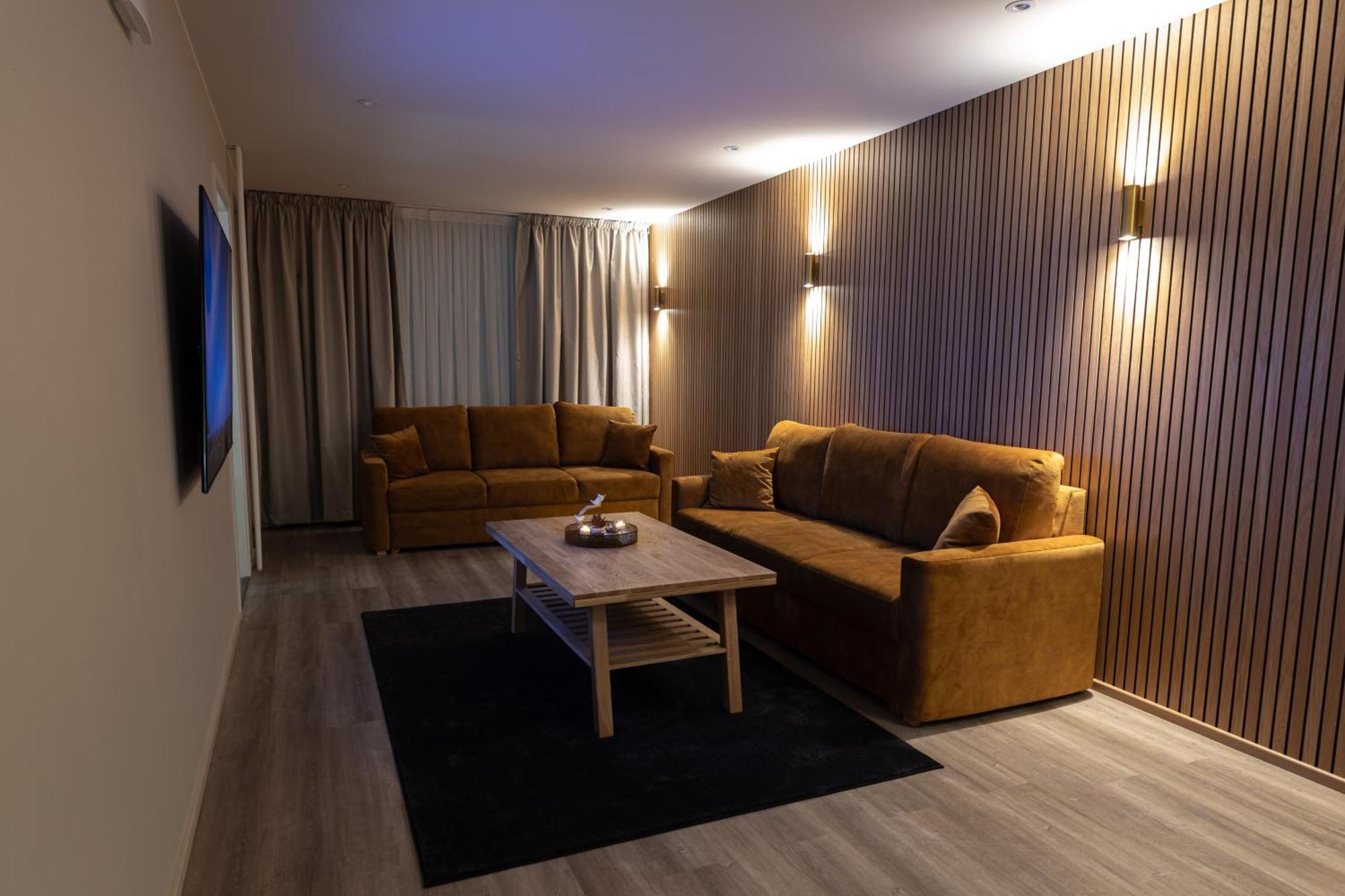 Royal Roi Apartment